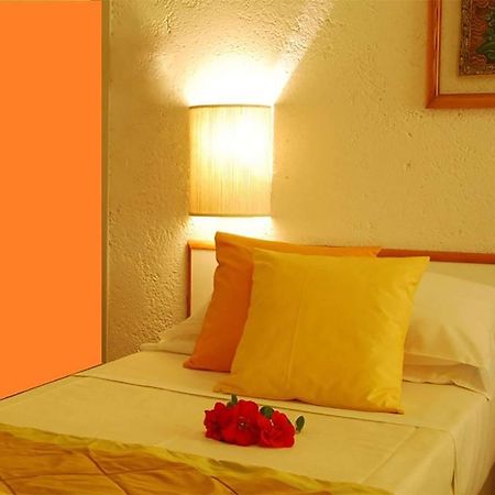 Hotel Bellevue Pesaro Buitenkant foto